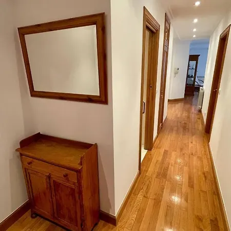 Frente Al Kursaal Y La Playa アパート